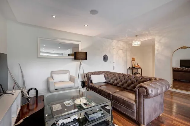 3339 Rideau Pl #107, Calgary 5