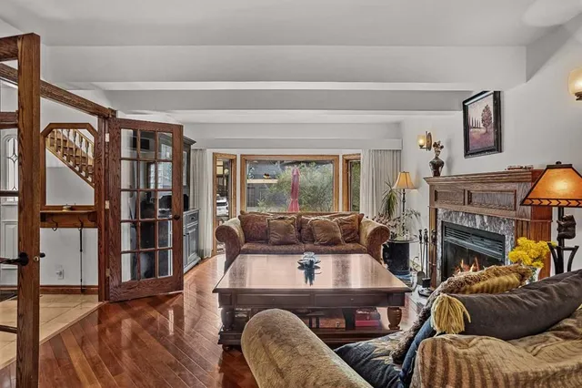 12 Woodside Lane, Canmore 5