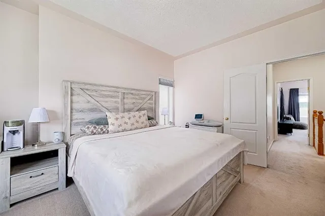 81 Sierra Morena Landng, Calgary 5