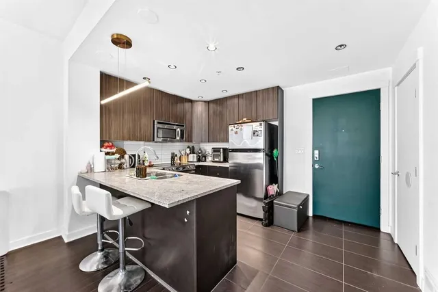 788 12 Ave #1504, Calgary 4