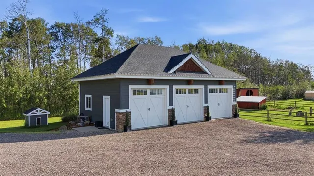 2246 Township Road 384, Rural Red Deer County 5
