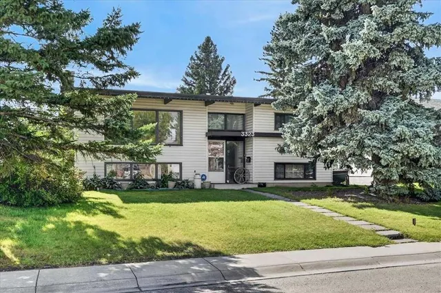3323 Boulton Rd, Calgary 2