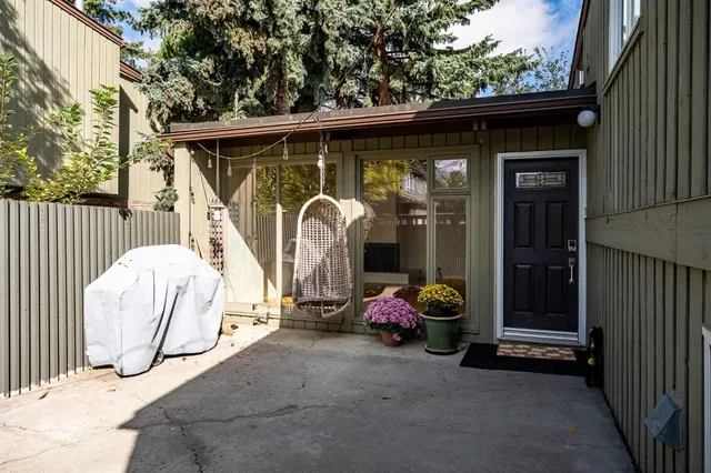 4500 39 St #608, Calgary 2