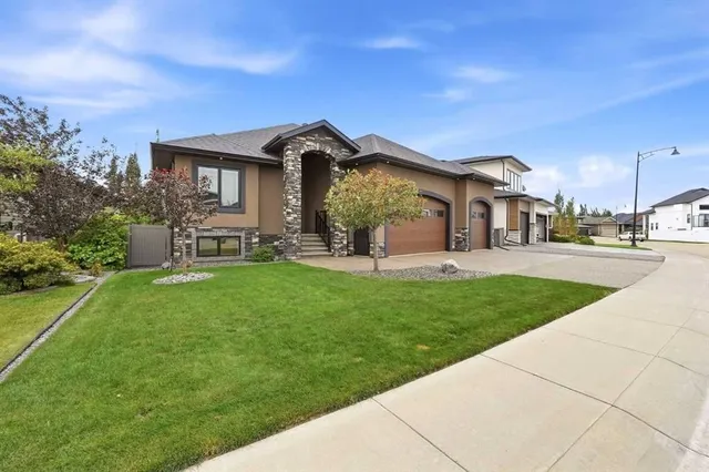 73 Lundberg Cres, Red Deer 2
