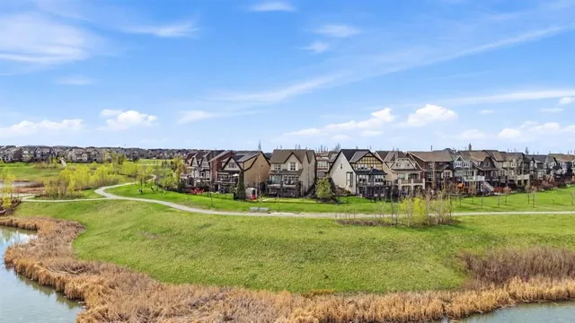 127 Marquis Grove, Calgary 5