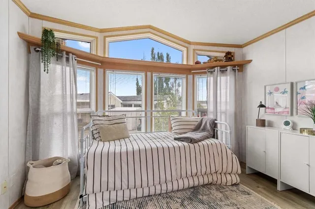 25054 South Pine Lake Road #2042, Rural Red Deer County 4