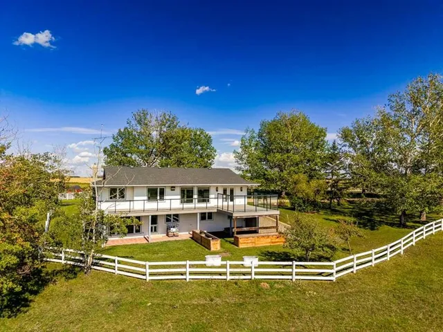1542 Township Road 314, Rural Mountain View County 5