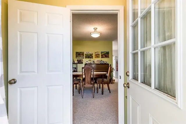 77 9 St, Medicine Hat 5