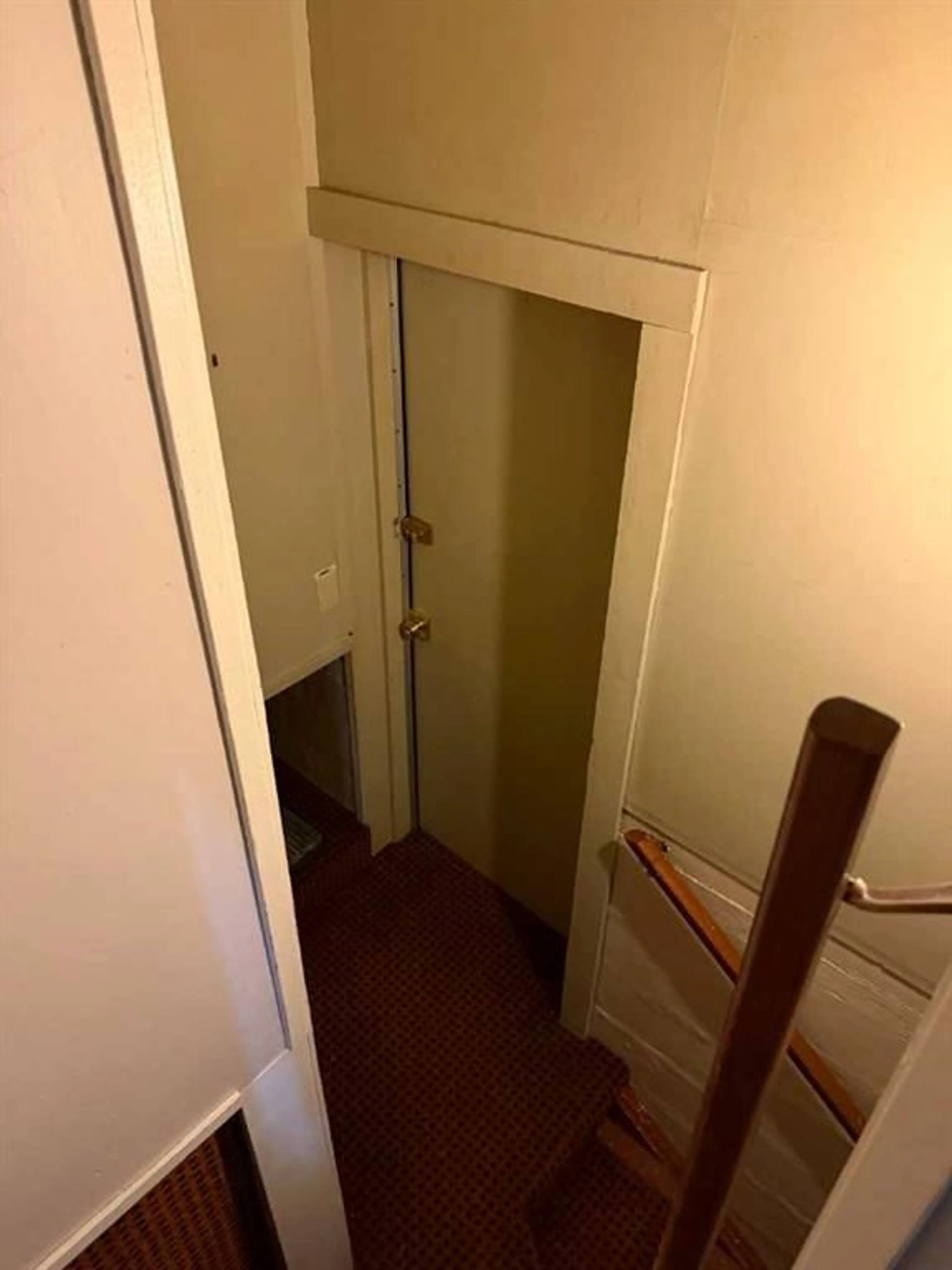 pillar/IMG-A2345614_4.jpg