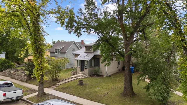 4806 53 St, Stettler 2