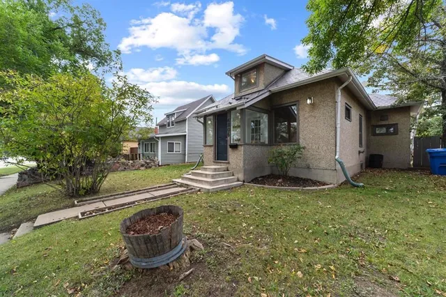 4806 53 St, Stettler 3