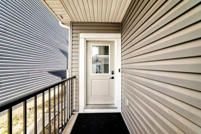 69 Amblehurst Way, Calgary 3