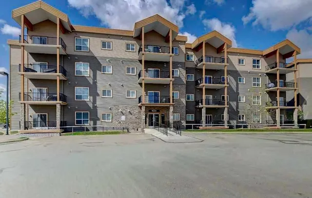 9221 Lakeland Dr #406, Grande Prairie 1