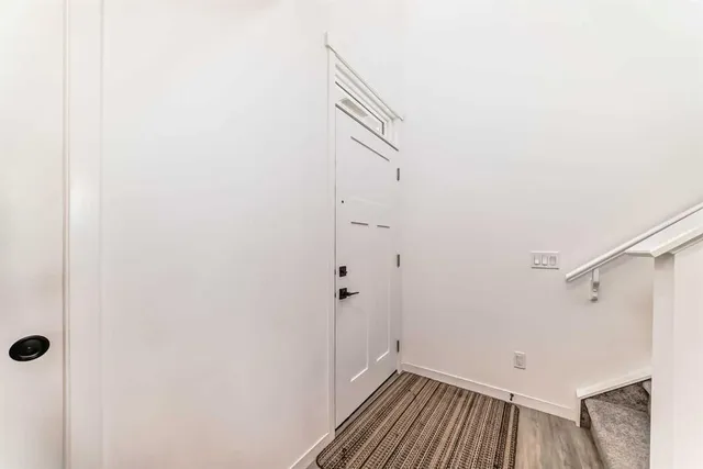171 Hotchkiss Manor, Calgary 3
