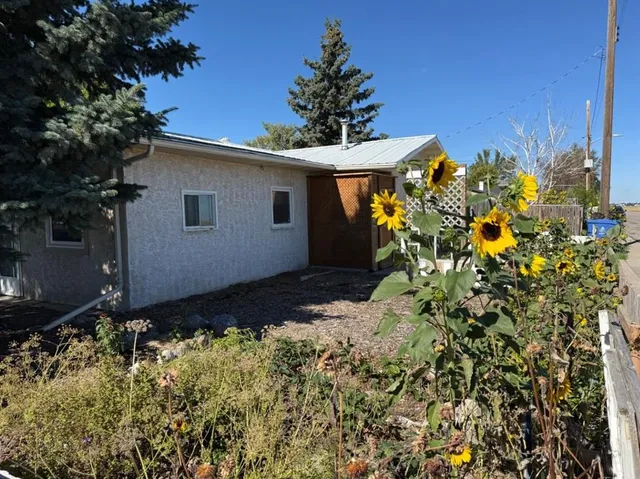 1239 41 Ave, Lethbridge 2