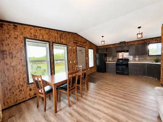 #40 Peace River Avenue, Joussard 5