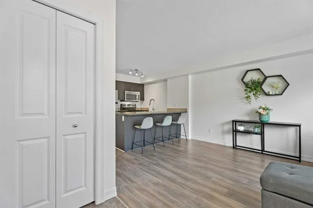 121 Copperpond Common #410, Calgary 5