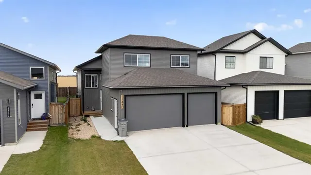 11440 107 Ave, Grande Prairie 1