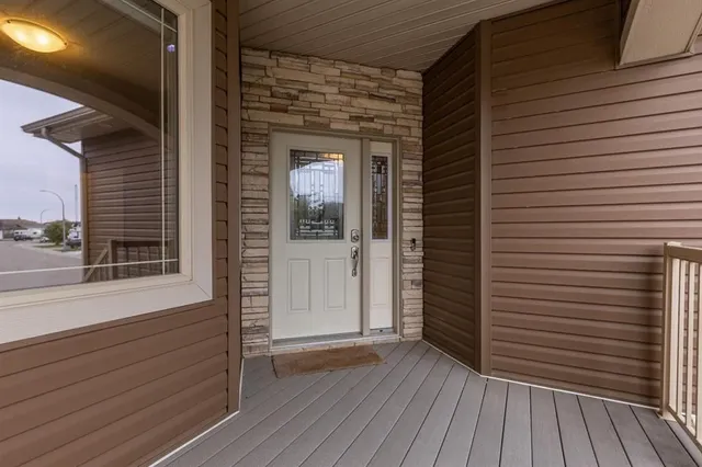 525 Edinburgh Rd, Lethbridge 5