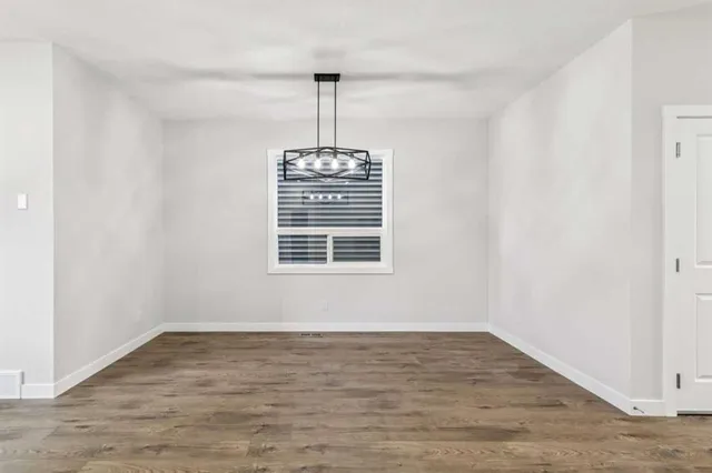 72 Creekview Common, Calgary 3