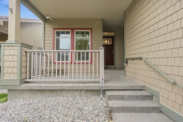 272 Bridle Estates Rd, Calgary 2