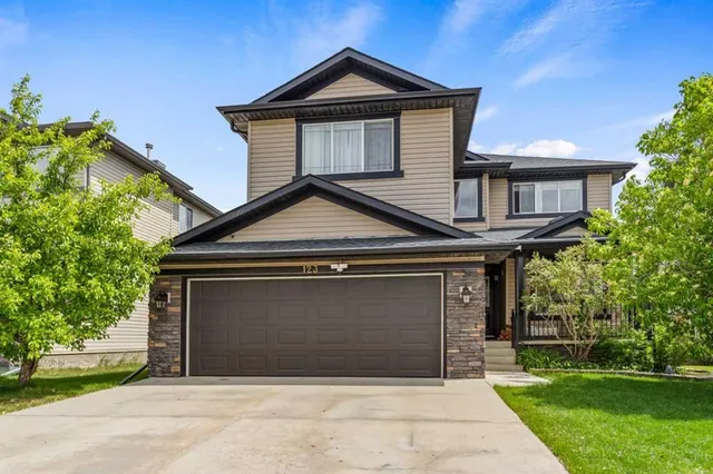 123 Hawkmere View, Chestermere 2