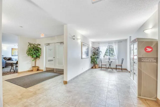 928 Arbour Lake Rd #2202, Calgary 4