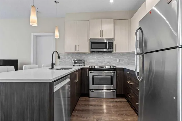 8 Sage Hill Terr #220, Calgary 5