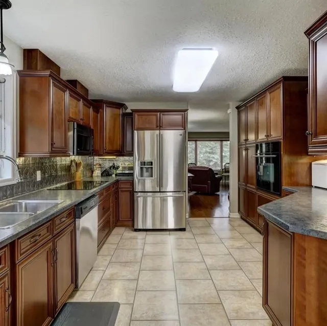 177 5 St, Drumheller 5
