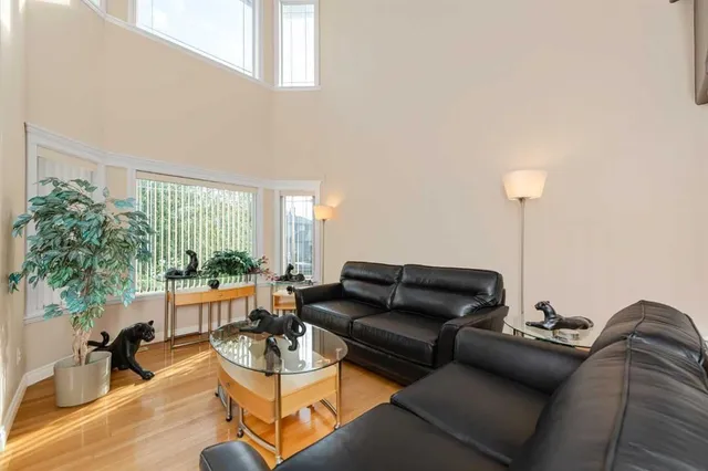 112 Cove Cres, Chestermere 5