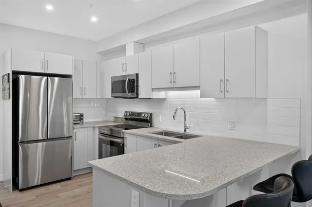81 Arbour Lake View #1209, Calgary 4