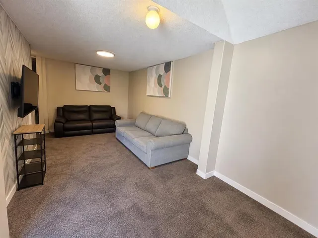 635 7 St, Lethbridge 3