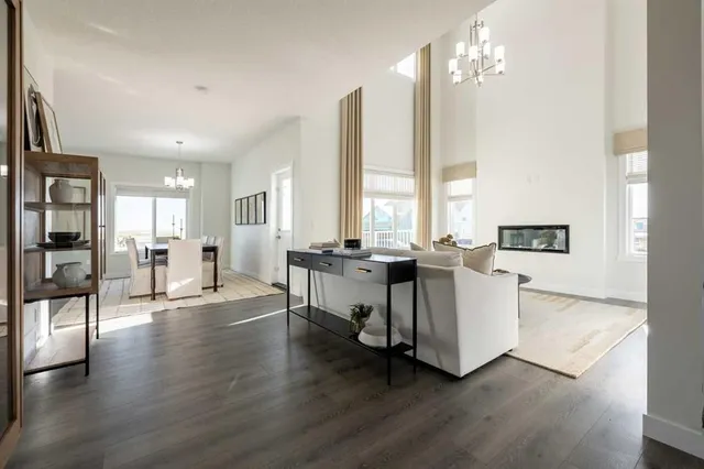 9 Quartz Gate, Balzac 2