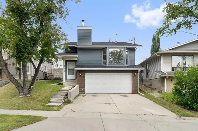 229 Macewan Glen Dr, Calgary 2