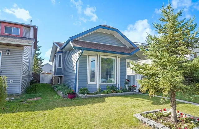 72 Martindale Close, Calgary 2