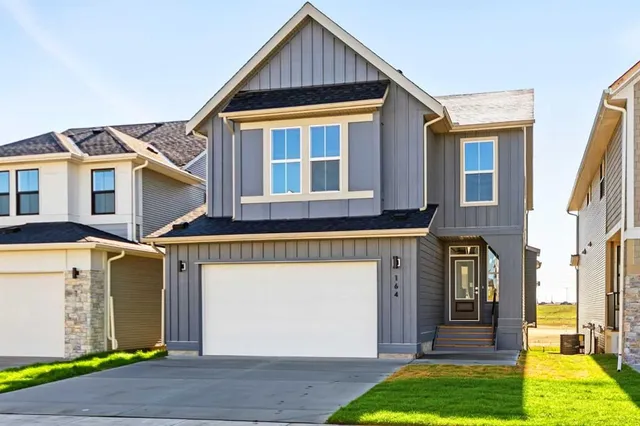 164 Copperhead Rd, Calgary 2