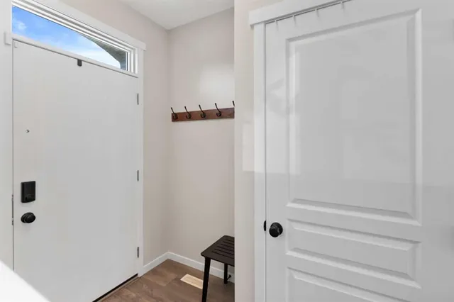855 Mahogany Blvd, Calgary 3