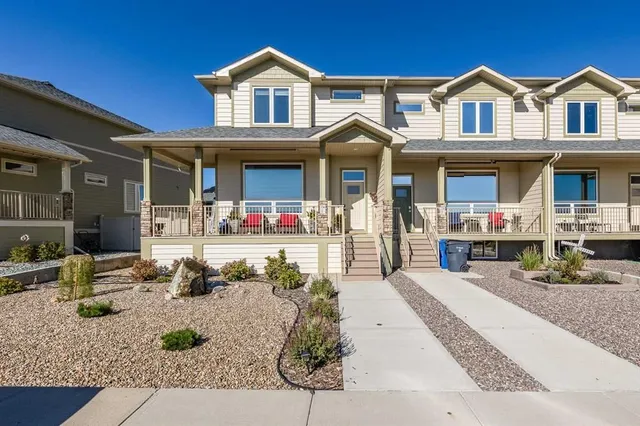 218 Ranchlands Blvd, Medicine Hat 1