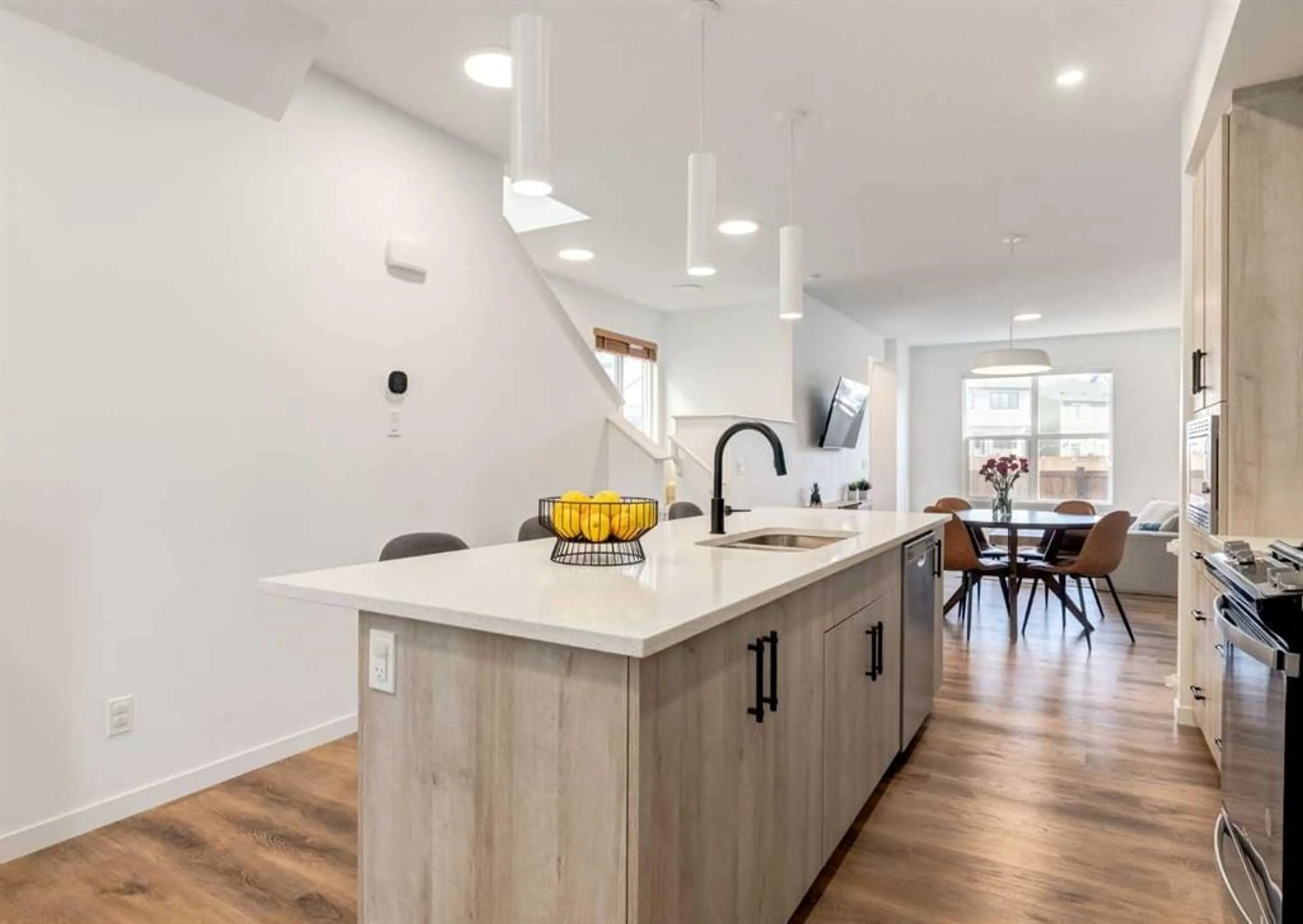 pillar/IMG-A2346524_5.jpg