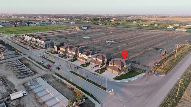 2337 waterbury Rd, Chestermere