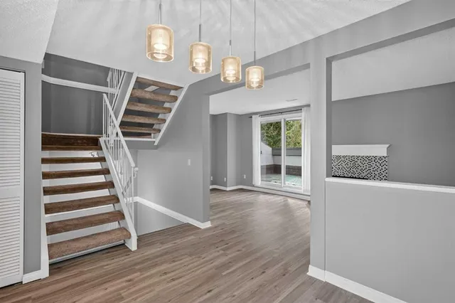 2520 Palliser Dr #1006, Calgary 4