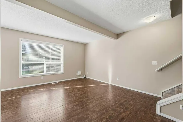 140 Sagewood Blvd #304, Airdrie 5