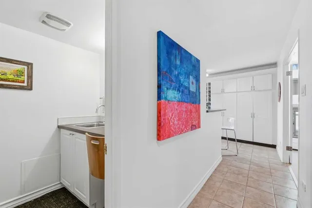 323 13 Ave #203, Calgary 5