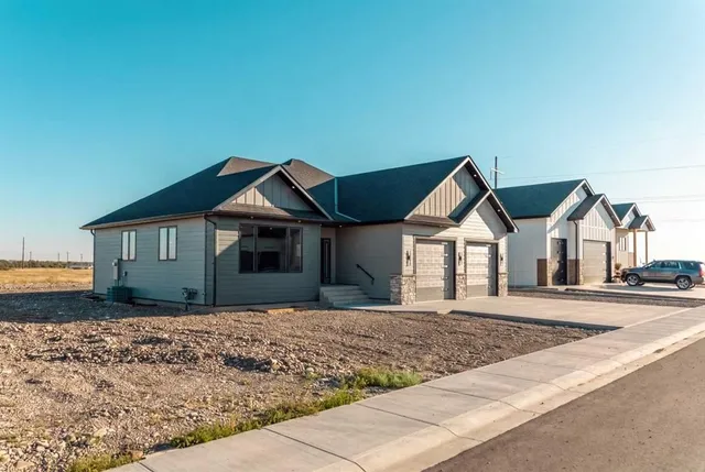 941 Willow Lane, Fort Macleod 2