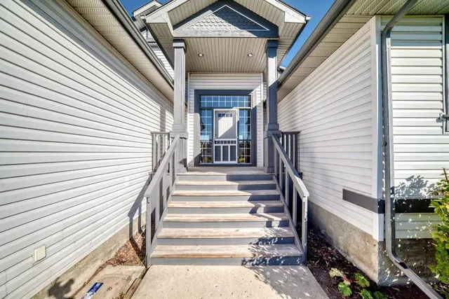 12 Welshimer Cres, Langdon 3