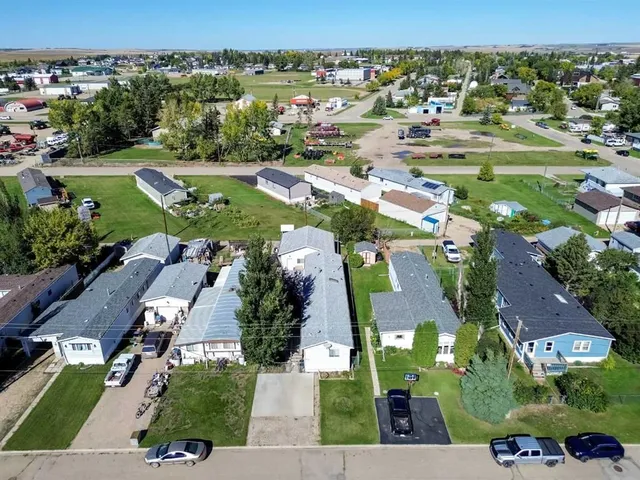 150 Devilder Ave, Trochu 3