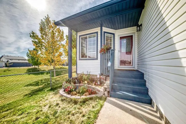 148 Creek Gardens Close, Airdrie 2