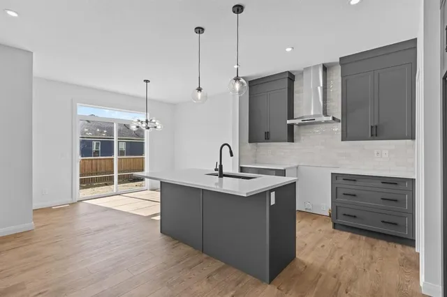492 Northern Lights Pl, Langdon 5