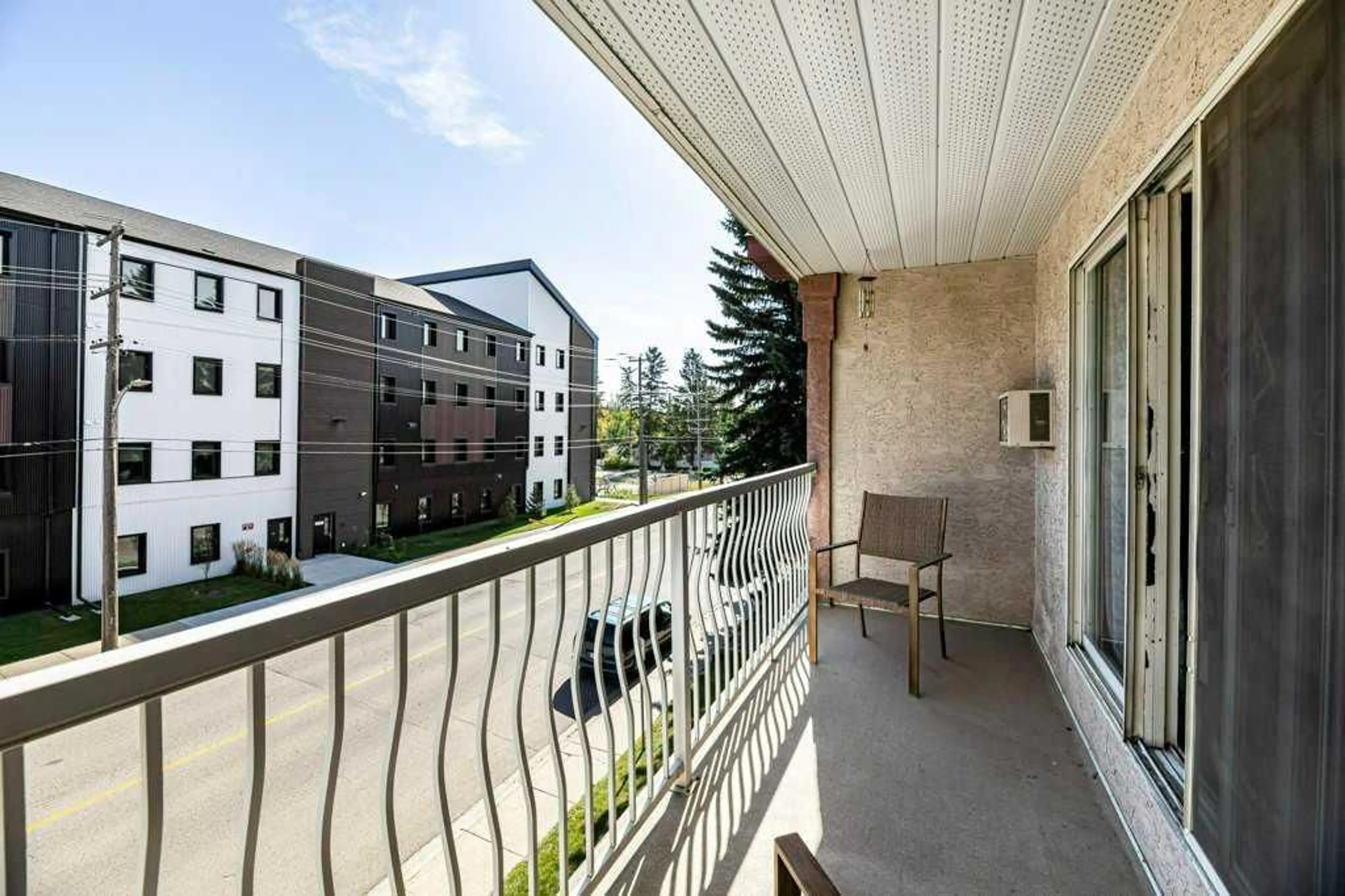 pillar/IMG-A2347031_5.jpg