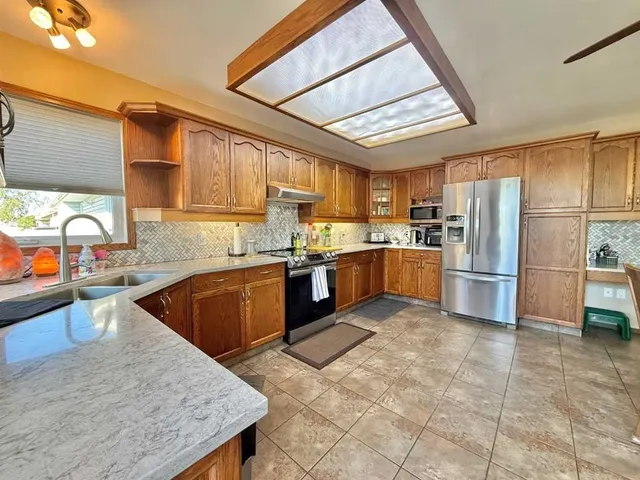 379 Collinge Rd, Hinton 4